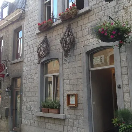 Guest house La Tete Ailleurs *